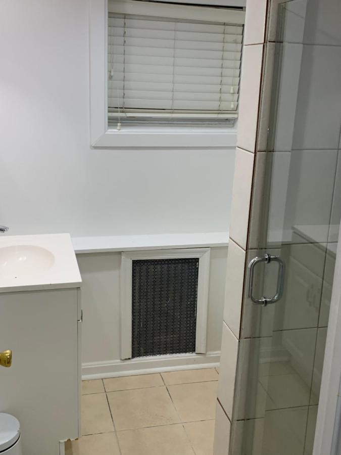 Renovated English Basement 2Bdrm Home Near Metro Washington Exterior foto